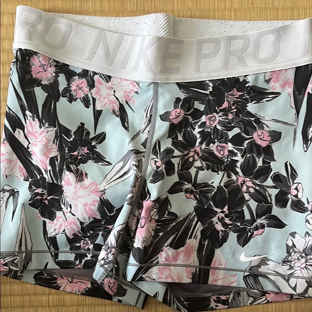 Nike Floral Print Boyshort in Light Blue floral